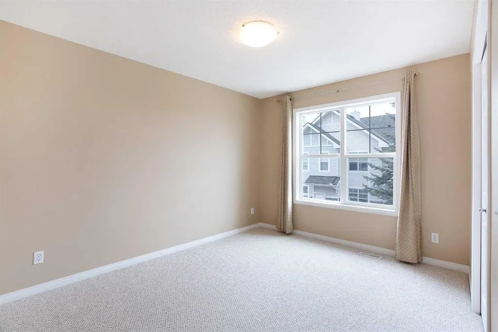 3050 New Brighton Gardens SE
