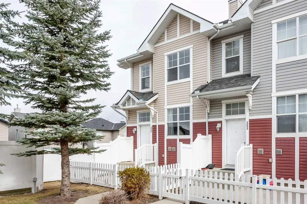 3050 New Brighton Gardens SE