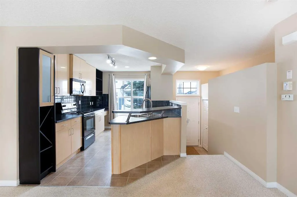 3050 New Brighton Gardens SE