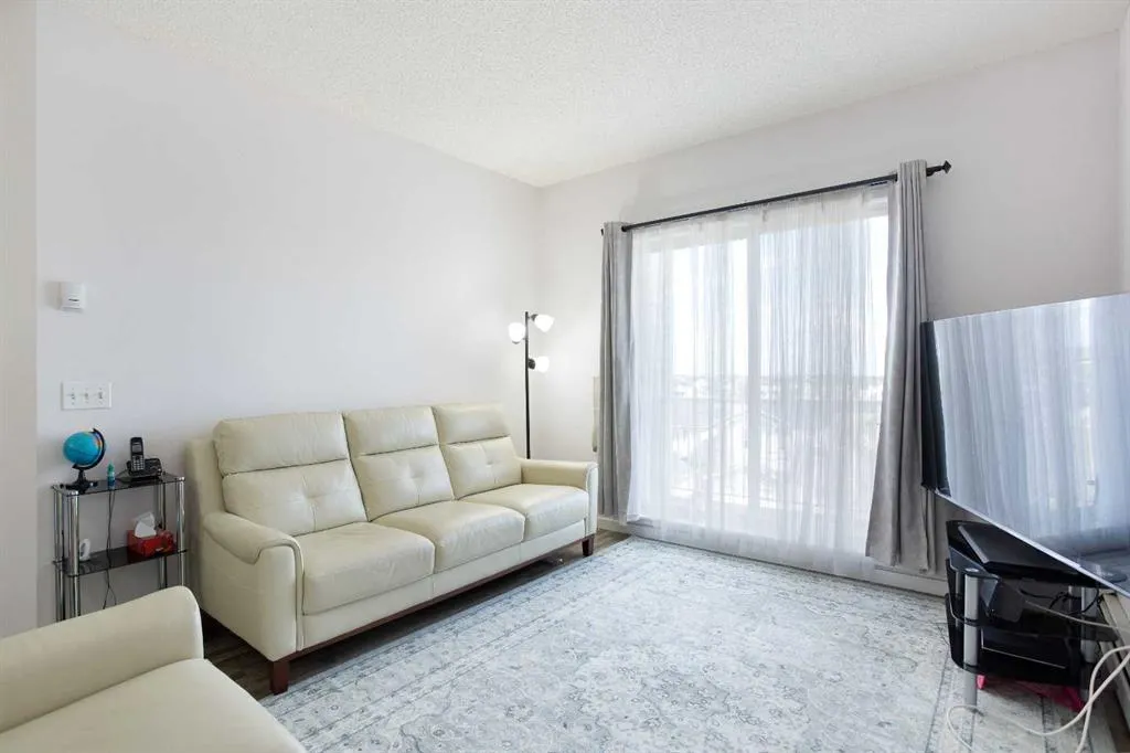 1140 Taradale Drive NE, #2410