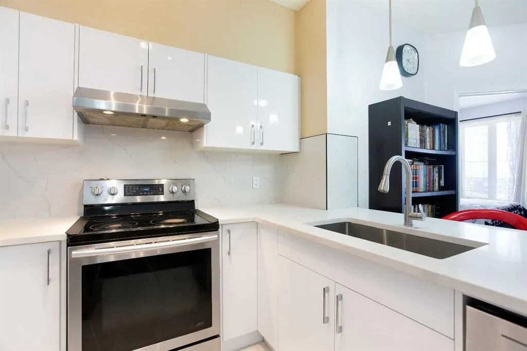 1140 Taradale Drive NE, #2410
