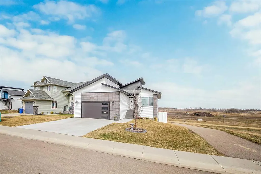 33 Maclean Close