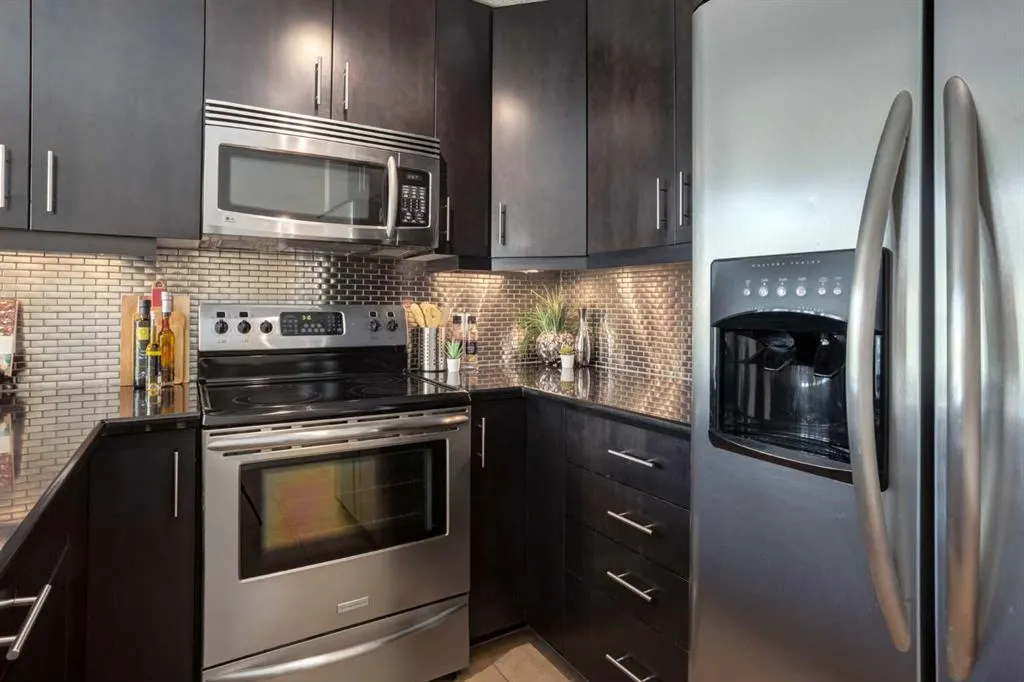 210 15 Avenue SE, #501