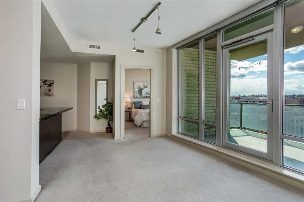 210 15 Avenue SE, #501