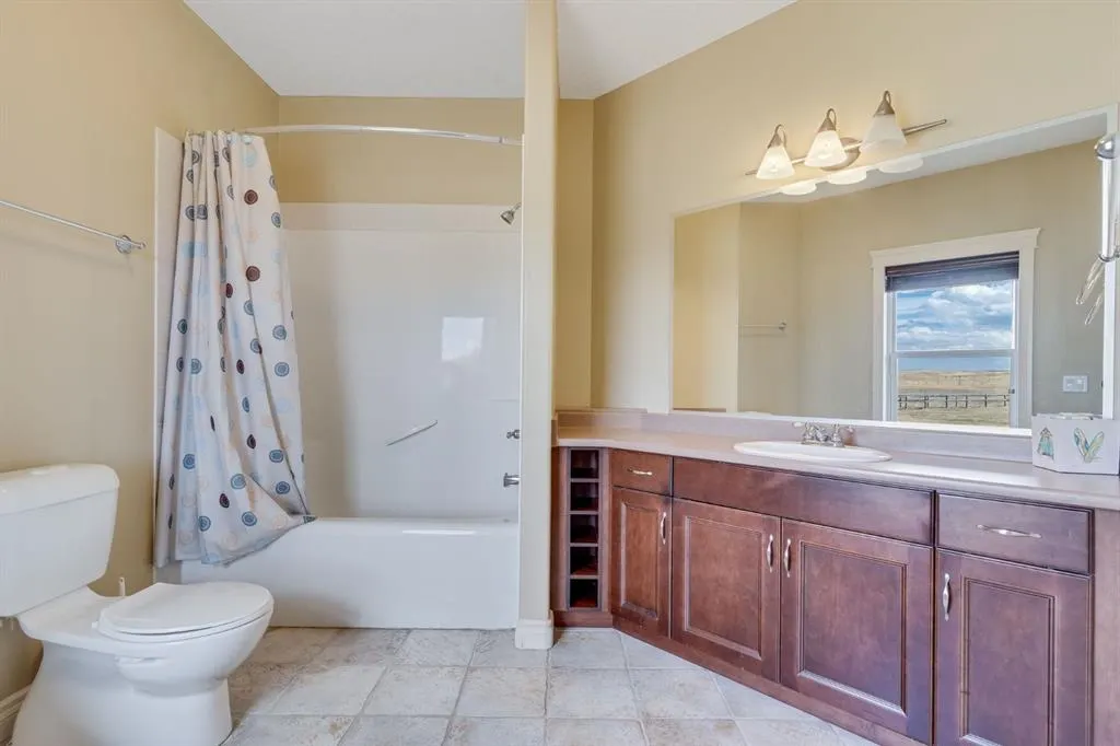 306043 92 Street E, #100