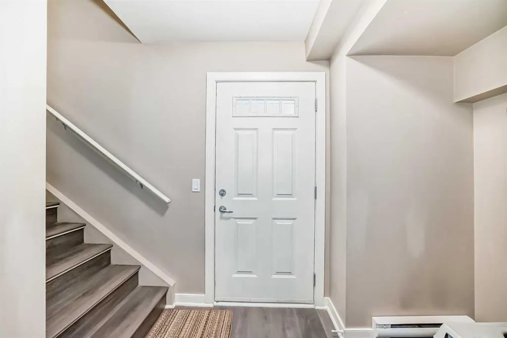 50 Westland Road, #302