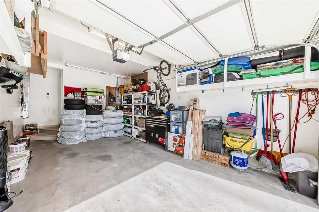 50 Westland Road, #302