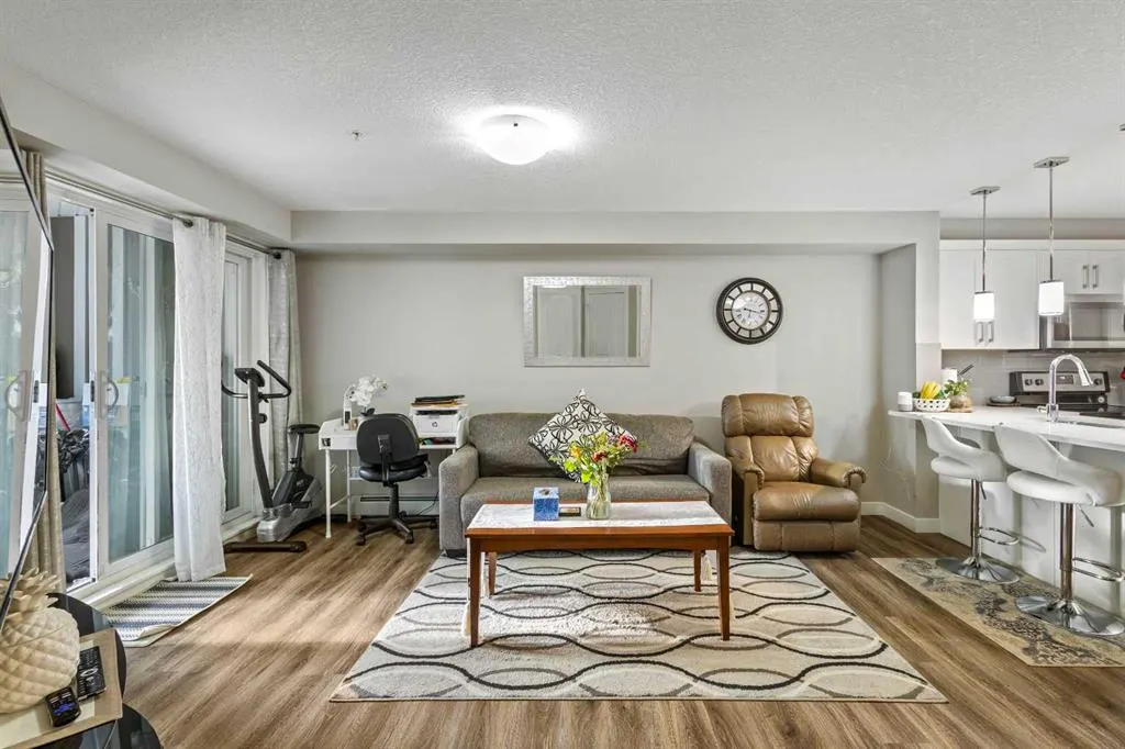 110 Auburn Meadows View SE, #201