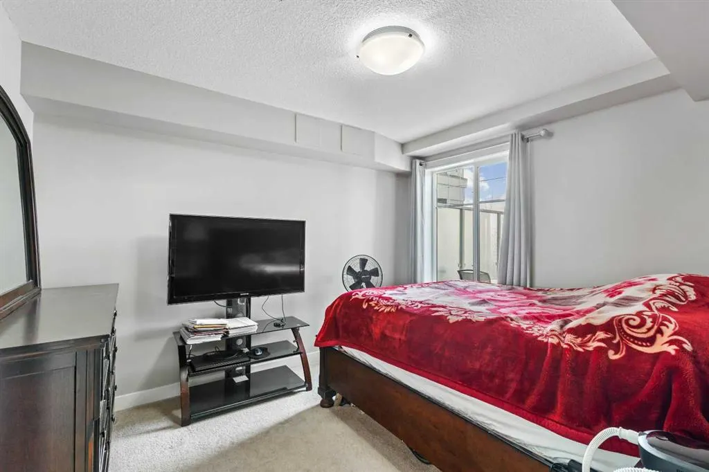 110 Auburn Meadows View SE, #201
