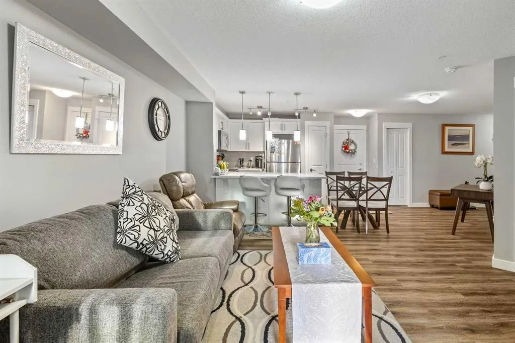 110 Auburn Meadows View SE, #201