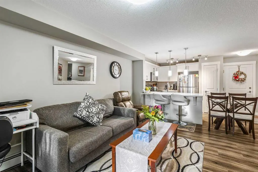 110 Auburn Meadows View SE, #201