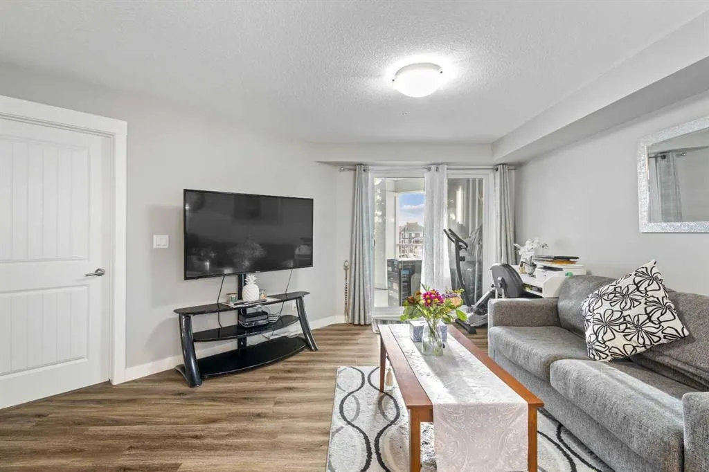 110 Auburn Meadows View SE, #201