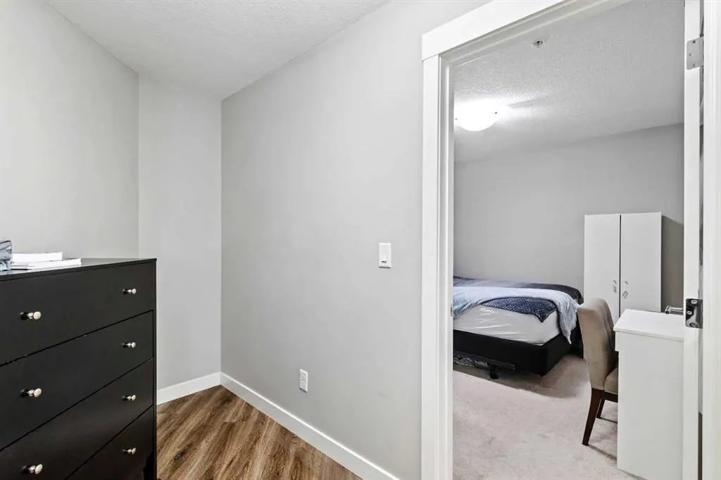 110 Auburn Meadows View SE, #201