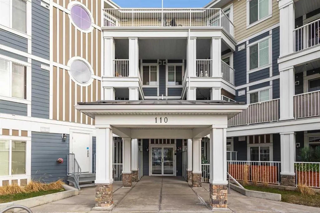 110 Auburn Meadows View SE, #201