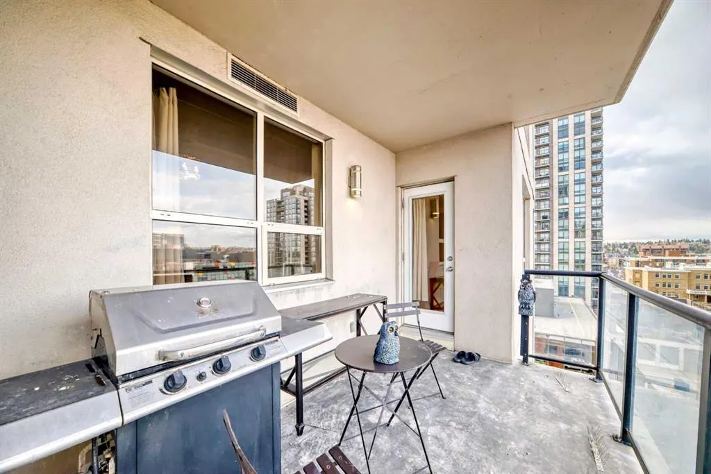 1053 10 Street SW, #915