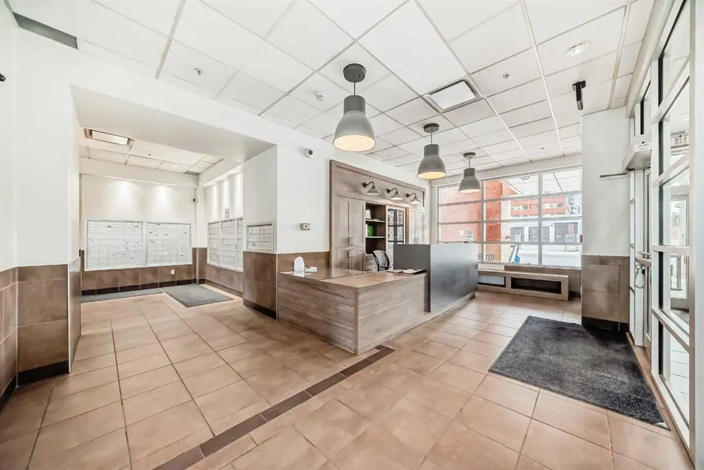 1053 10 Street SW, #915