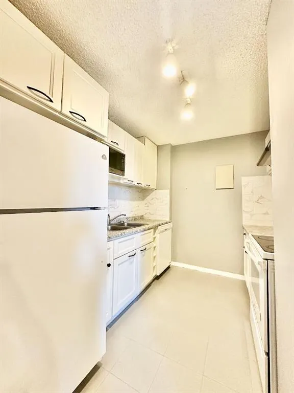 4944 Dalton Drive NW, #702