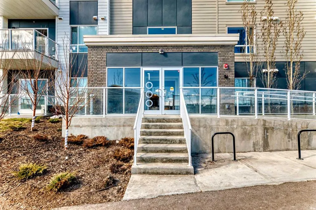 220 Seton Grove SE, #1403