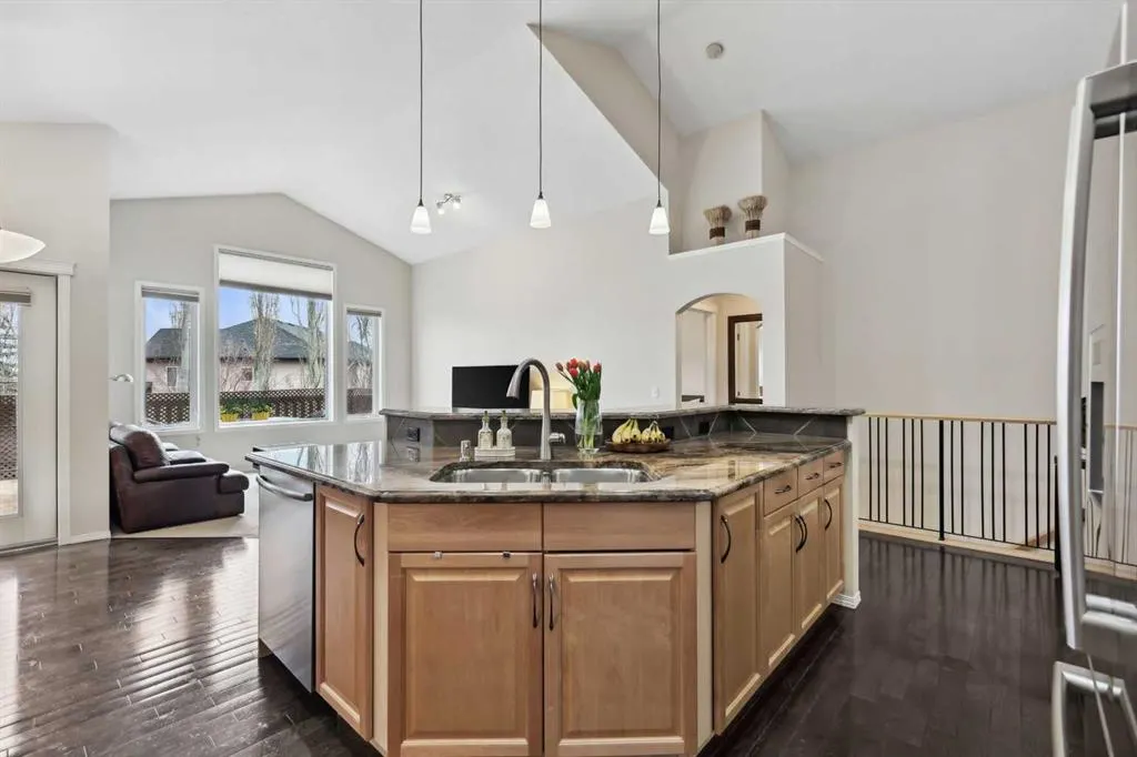 250 Cougar Ridge Drive SW