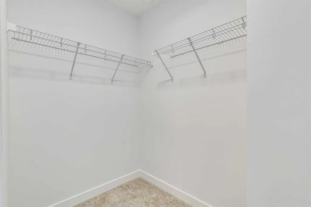 65 Belvedere Point SE, #303
