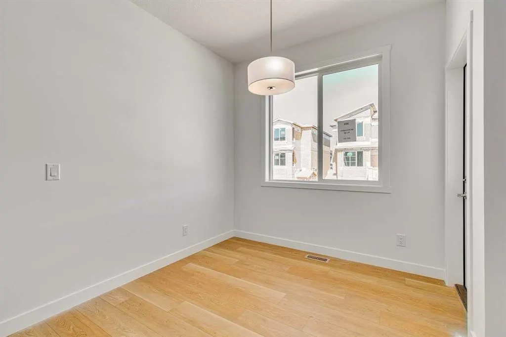 65 Belvedere Point SE, #303