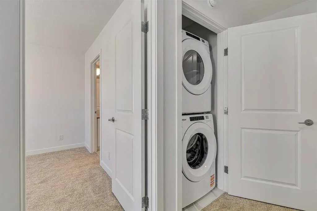 65 Belvedere Point SE, #303