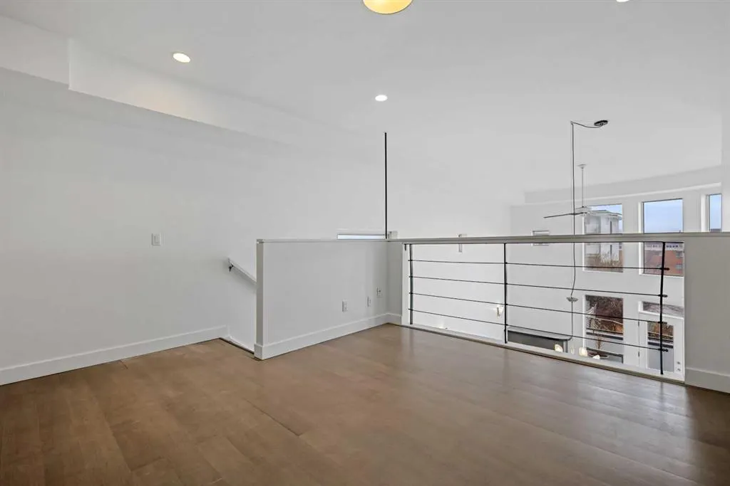 1800 26 Avenue SW, #118