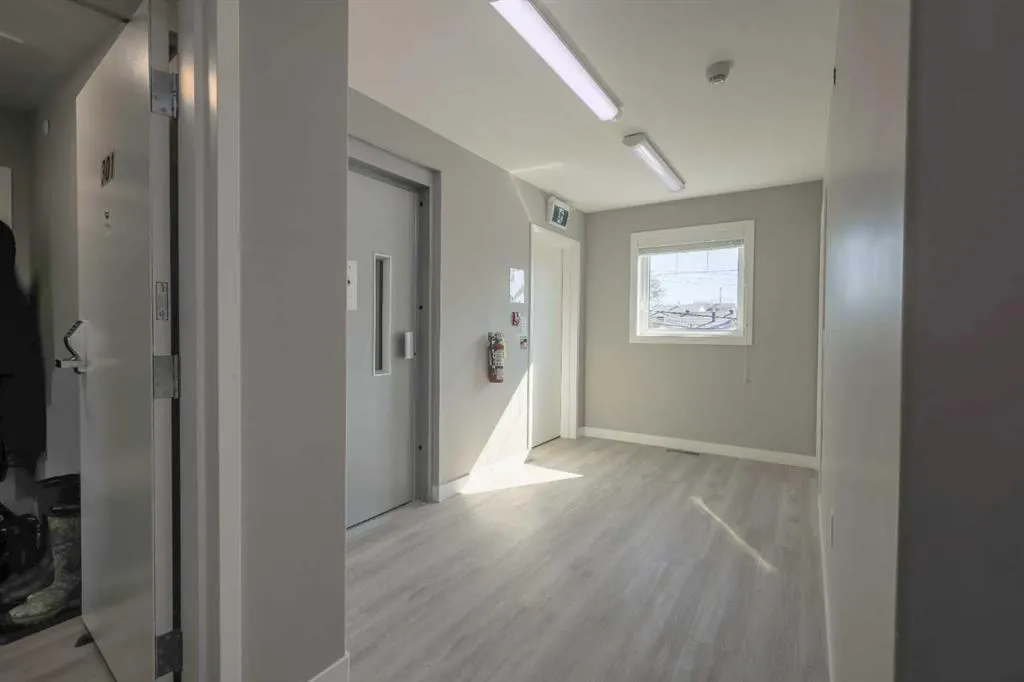 53 Street, #5111