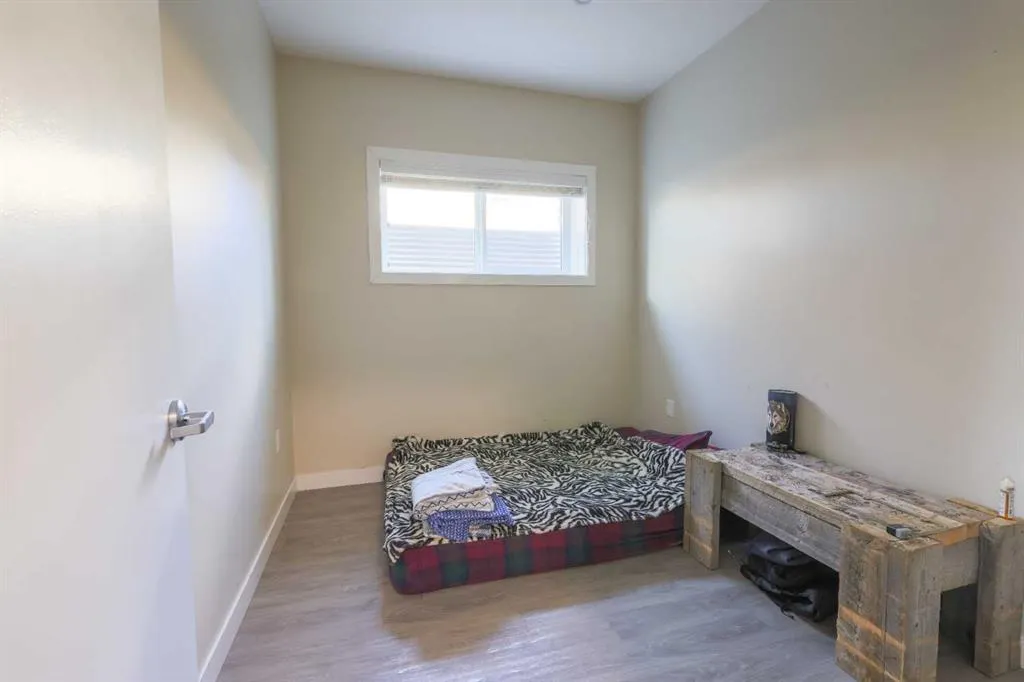 53 Street, #5111