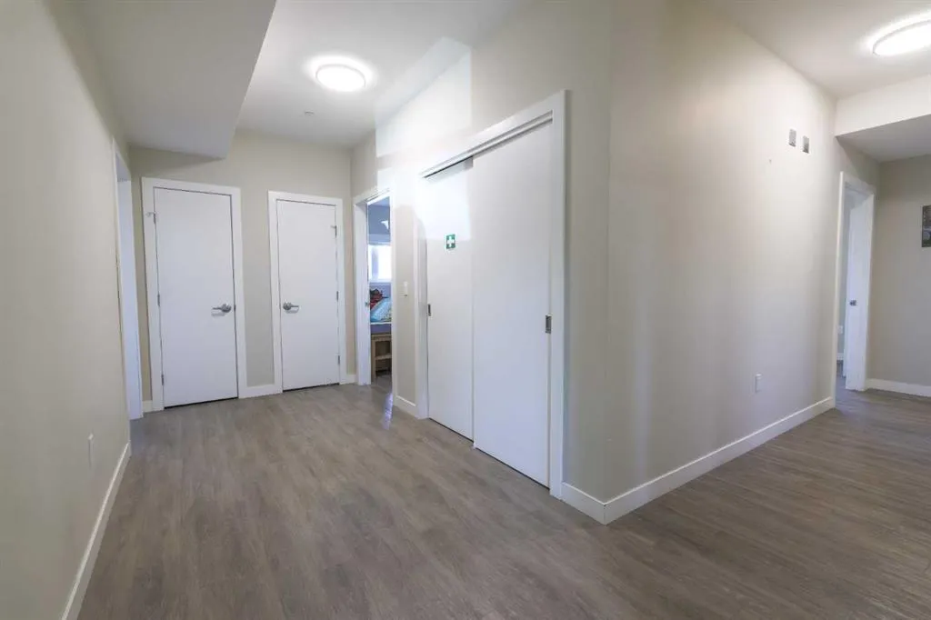 53 Street, #5111