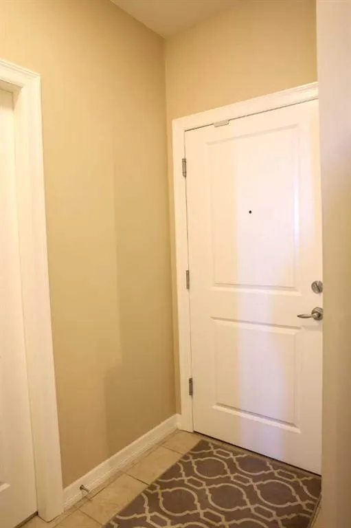 117 Copperpond Common SE, #312