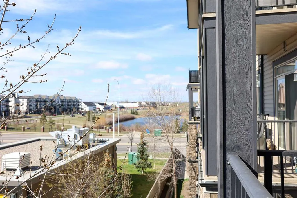 117 Copperpond Common SE, #312