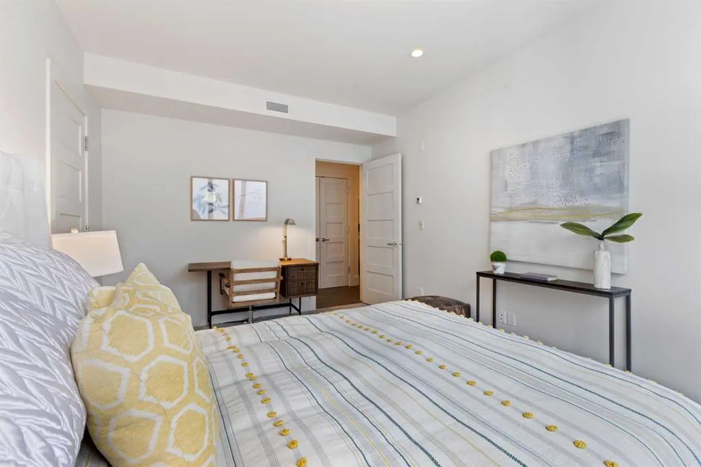 101A Stewart Creek Rise, #102