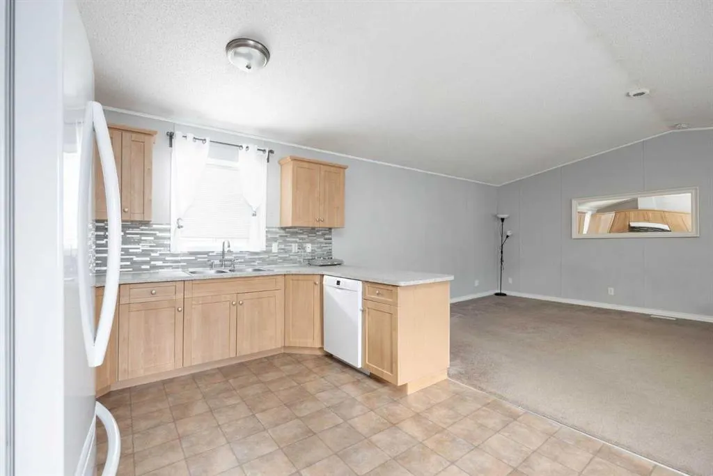 209 Gregoire Crescent