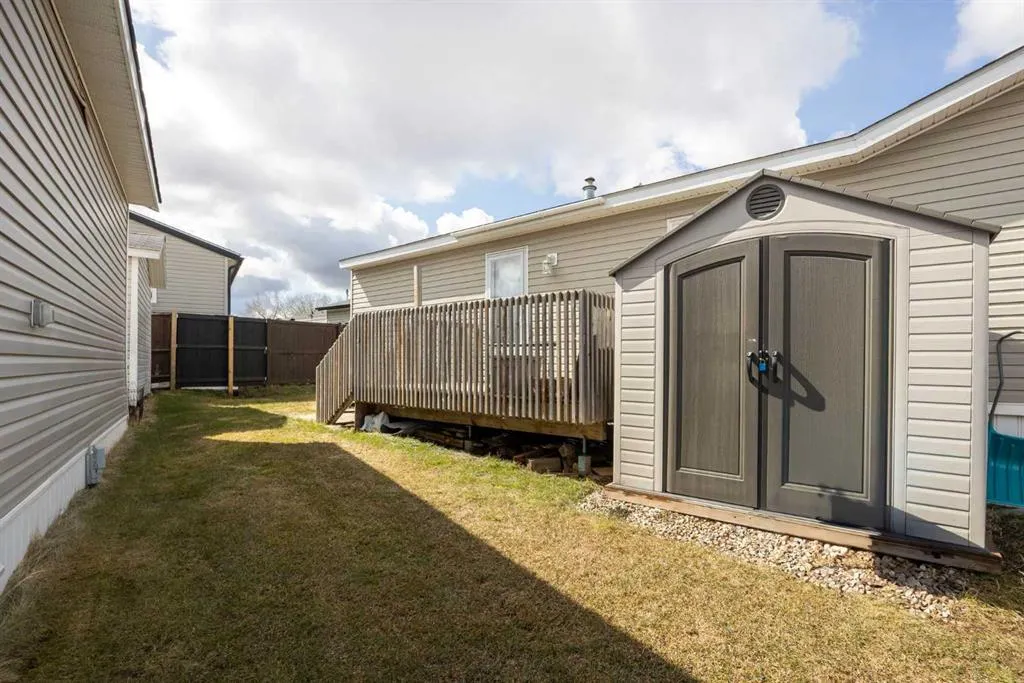 209 Gregoire Crescent