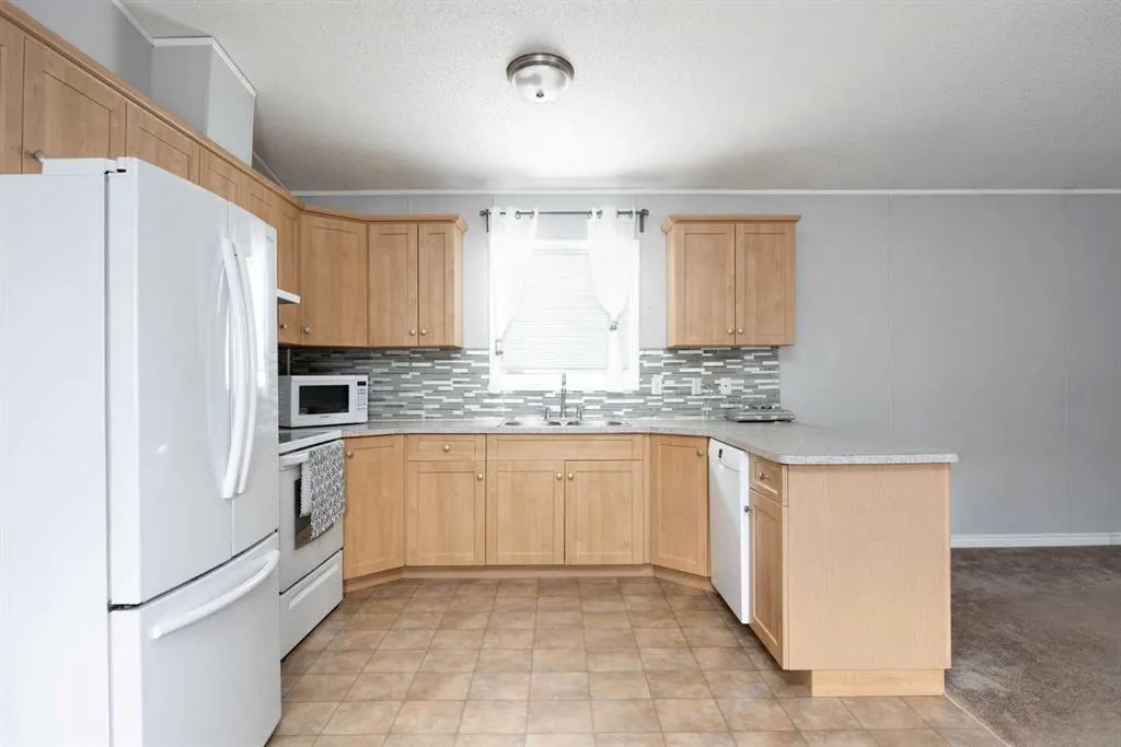 209 Gregoire Crescent