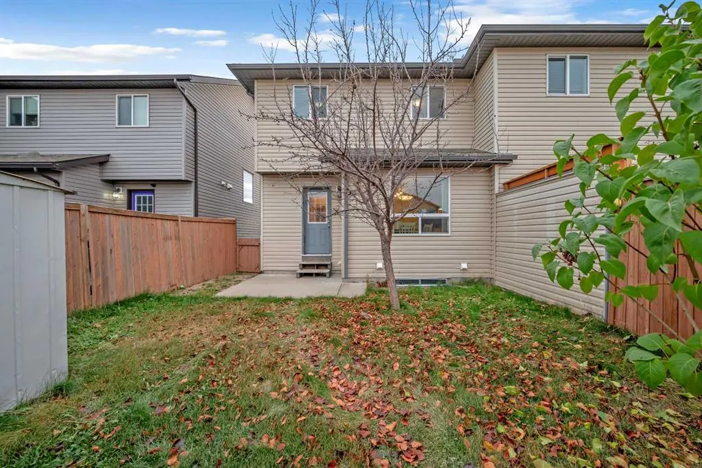 6 Luxstone Point SW