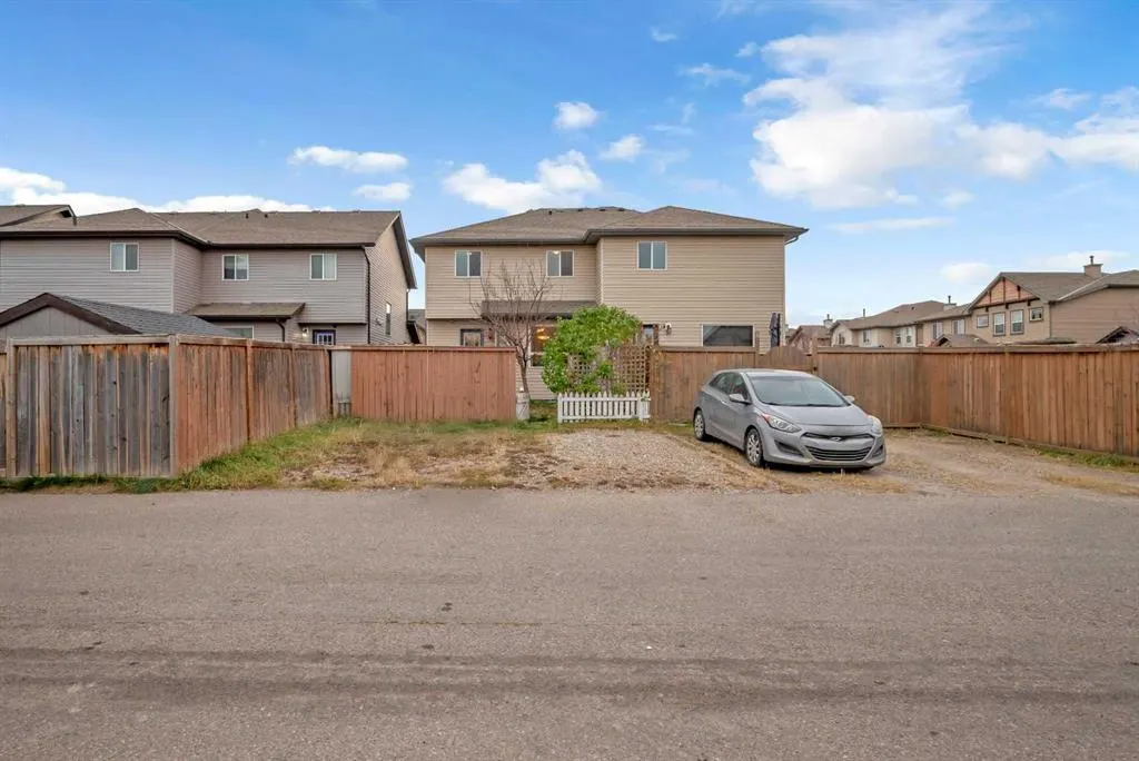 6 Luxstone Point SW