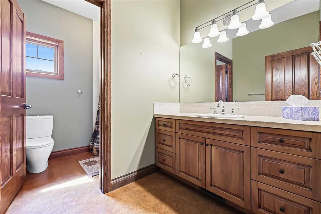 386065 96 Street W