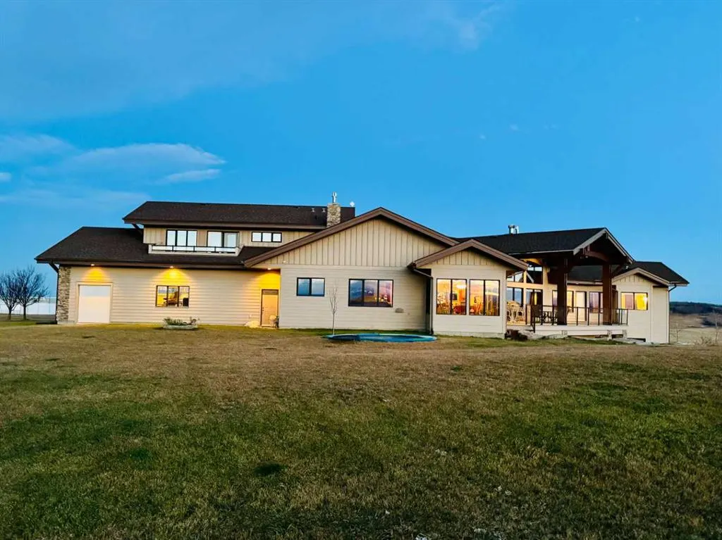 386065 96 Street W