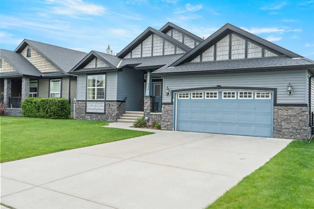 421 Boulder Creek Way SE