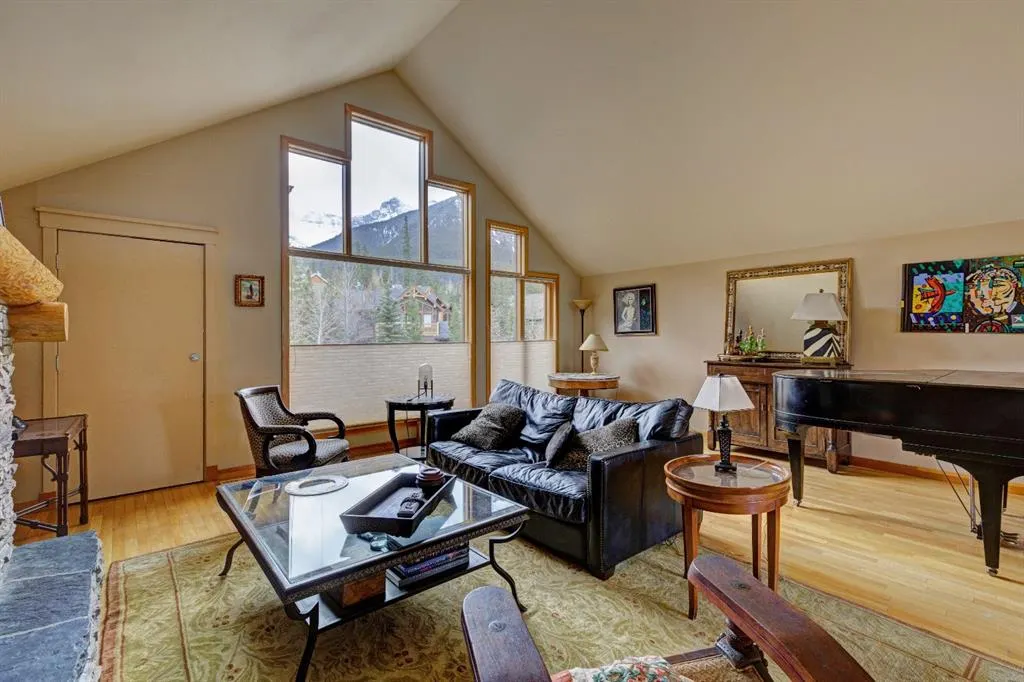 207 Miskow Close