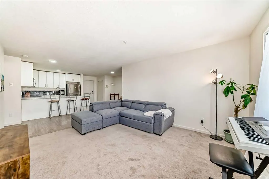 181 Skyview Ranch Manor NE, #1307
