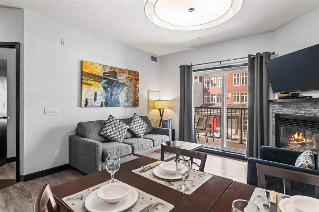 901 Mountain Street, #205 Rot. E+F