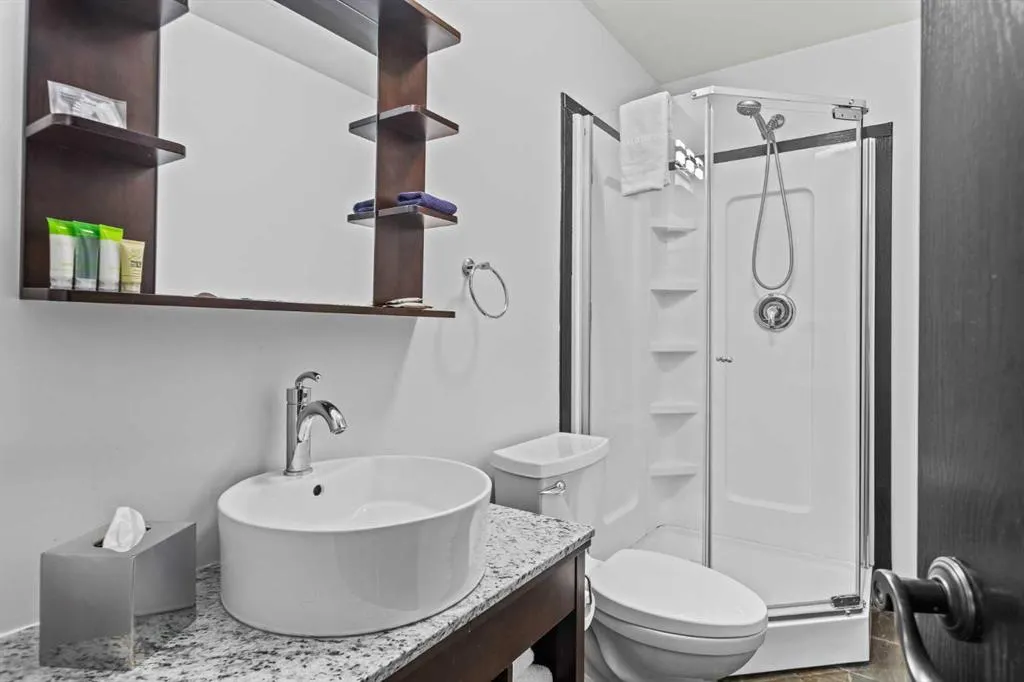901 Mountain Street, #205 Rot. E+F