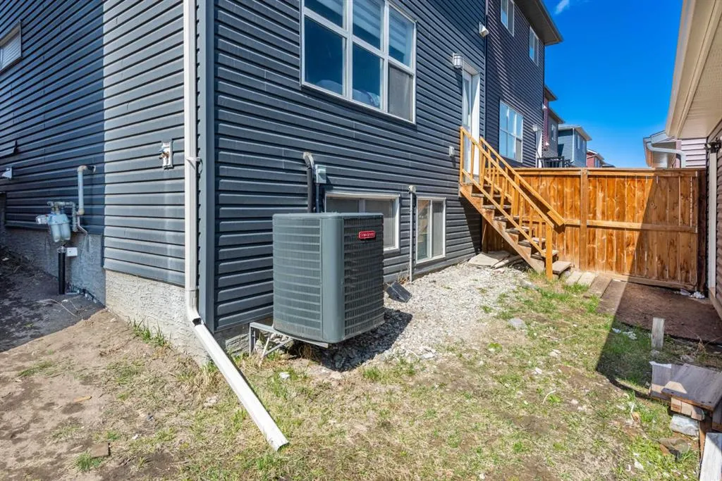 132 savanna Gardens NE