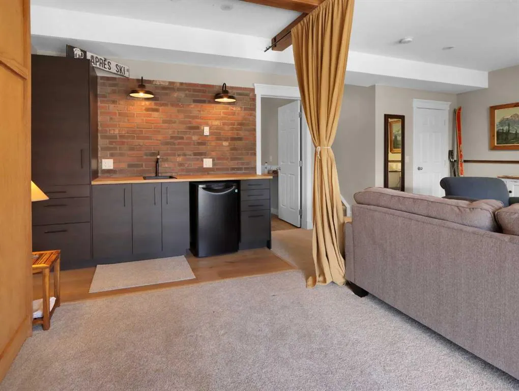 13 Aspen Glen, #117