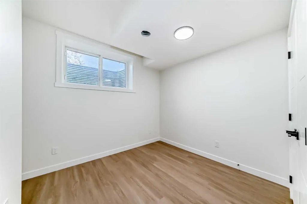 42 street SE, #2215
