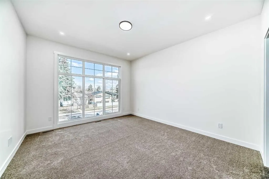 42 street SE, #2215