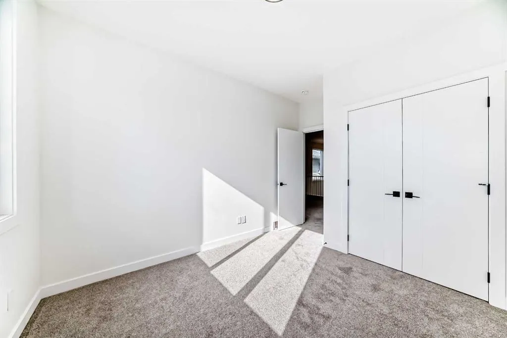 42 street SE, #2215